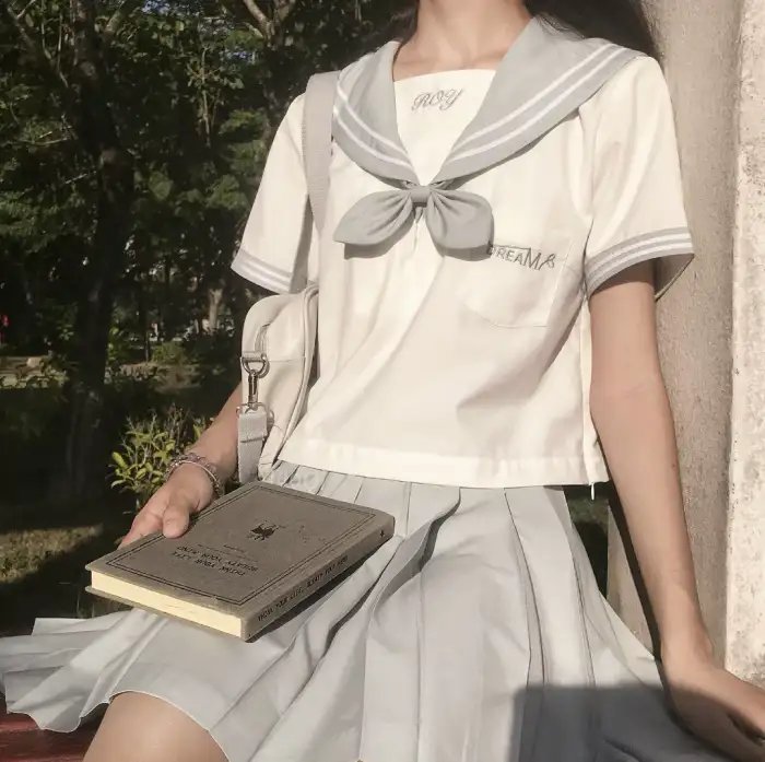 再见,戈洛温